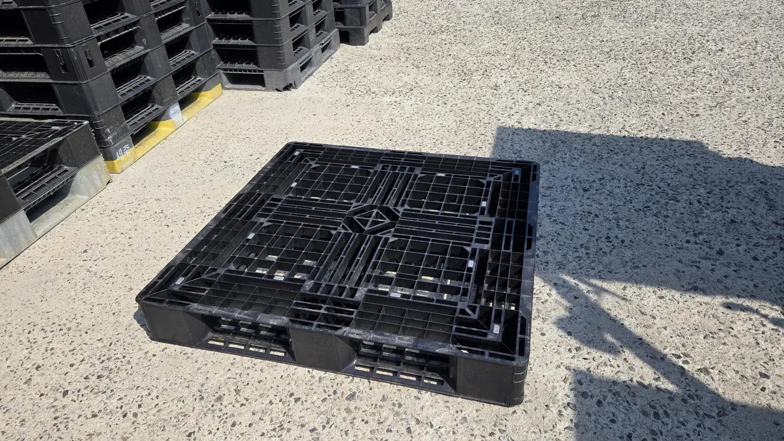 1100×1100x150 물류 기본형 파레트 11KG 썸네일 2